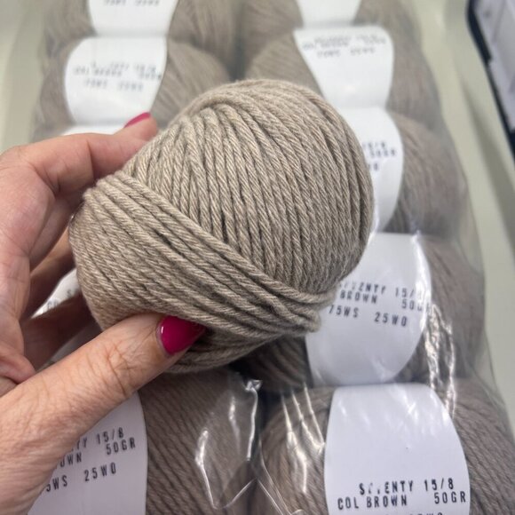 Yarn Lot - Cashmere yarn Yarn 5 bolls - Picture 4 of 4